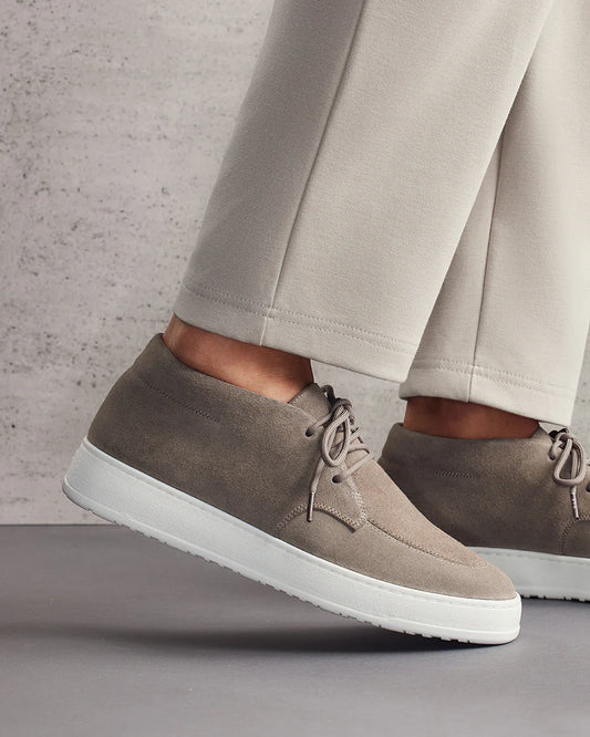 Chaussures Suede en daim gris 100% cuir