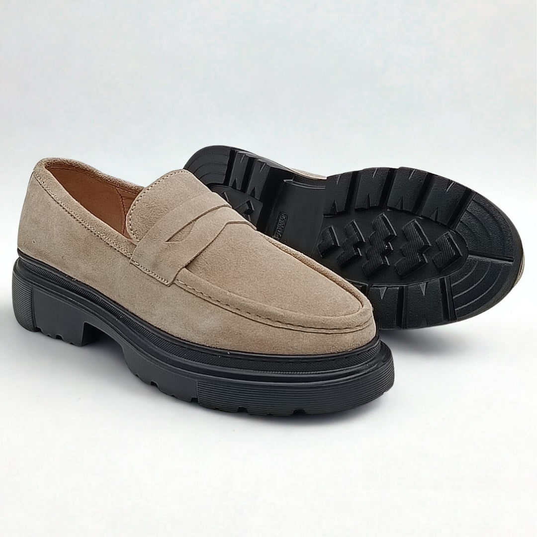 Nouveau Mocassin CALVANO Daim Beige 100% cuir